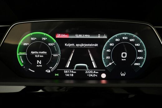 Audi Q8 e-tron vaihtoauto