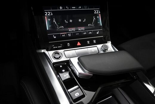 Audi Q8 e-tron vaihtoauto