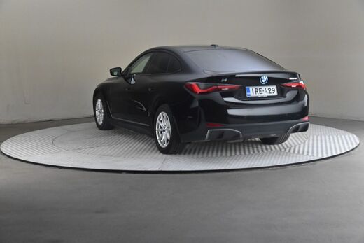 BMW i4 vaihtoauto
