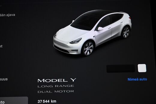 Tesla Model Y vaihtoauto