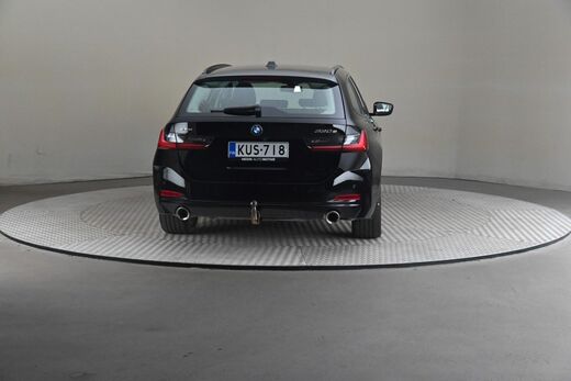 BMW 330 vaihtoauto