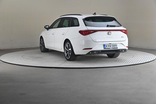 SEAT Leon Sportstourer vaihtoauto