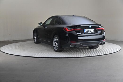BMW i4 vaihtoauto
