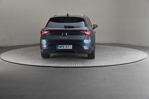SEAT Leon Sportstourer vaihtoauto