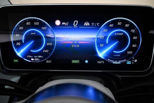 Mercedes-Benz EQE vaihtoauto