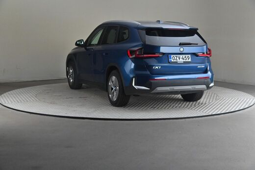 BMW iX1 vaihtoauto
