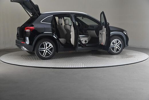 Mercedes-Benz GLA vaihtoauto
