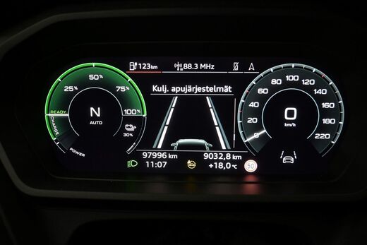 Audi Q4 e-tron vaihtoauto
