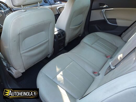 Opel Insignia vaihtoauto