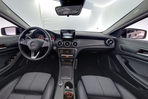 Mercedes-Benz GLA vaihtoauto