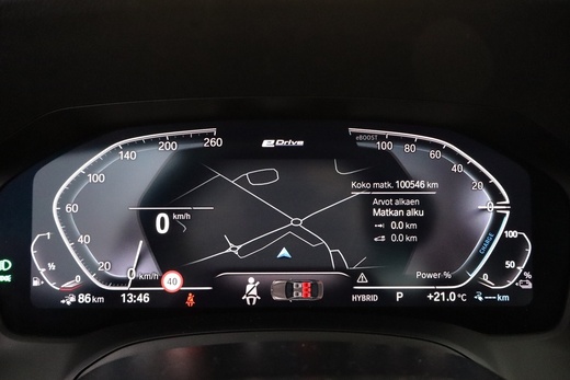 BMW 330 vaihtoauto