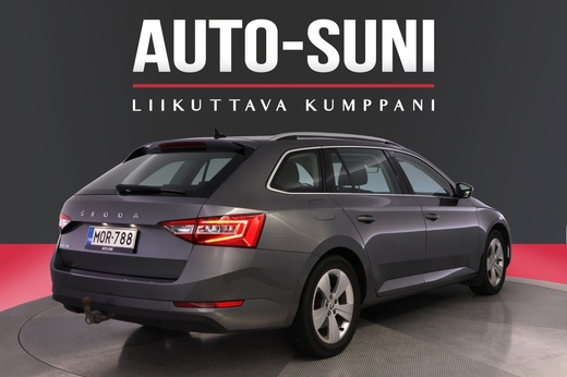 Skoda Superb vaihtoauto
