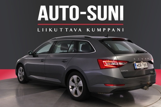 Skoda Superb vaihtoauto