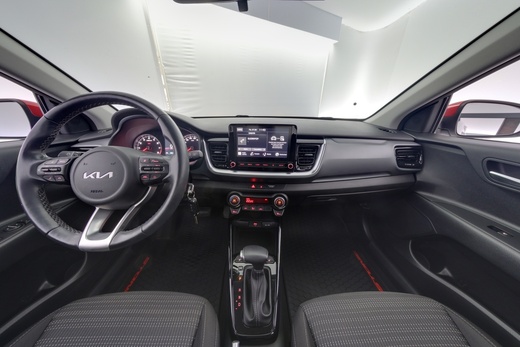 Kia Stonic vaihtoauto