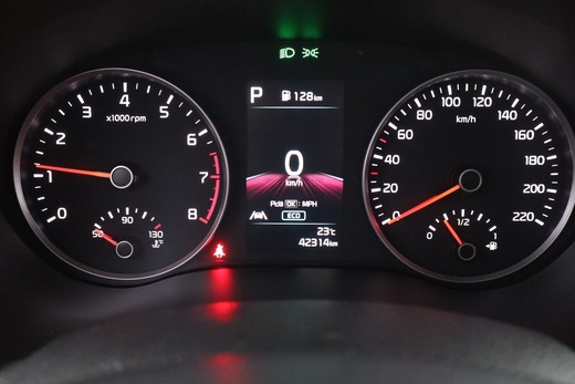 Kia Stonic vaihtoauto