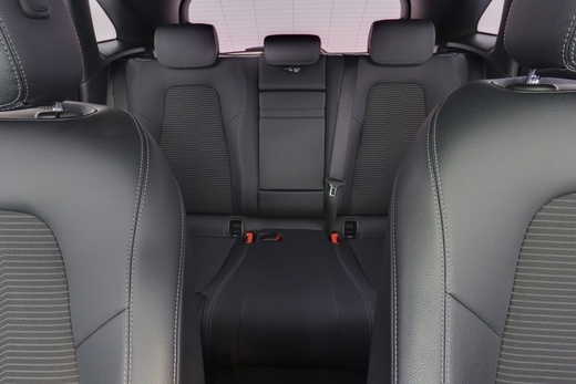 Mercedes-Benz EQA vaihtoauto