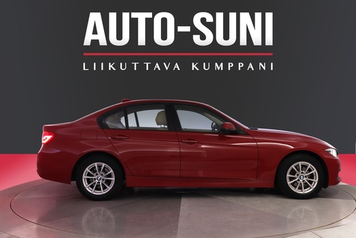 BMW 320 vaihtoauto