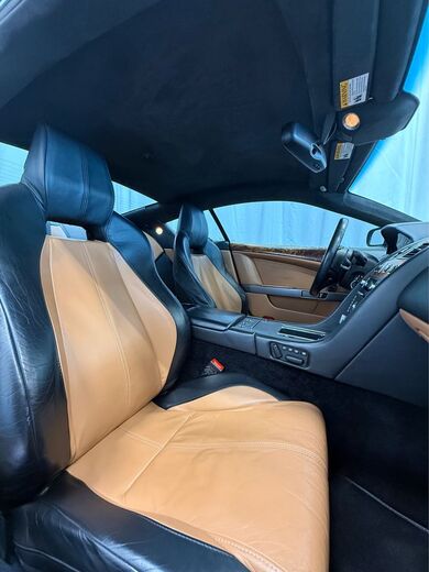 Aston Martin DB9 vaihtoauto