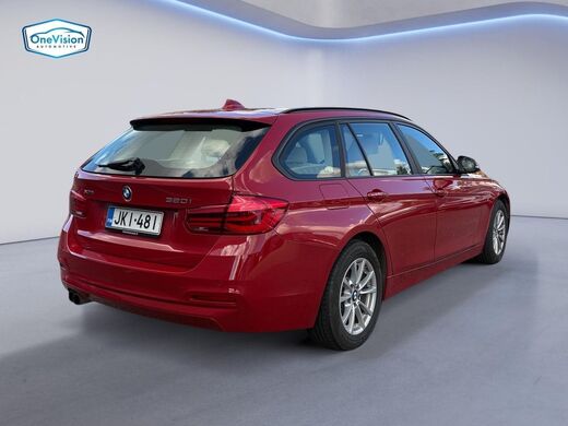 BMW 320 vaihtoauto