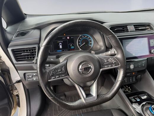 Nissan Leaf vaihtoauto