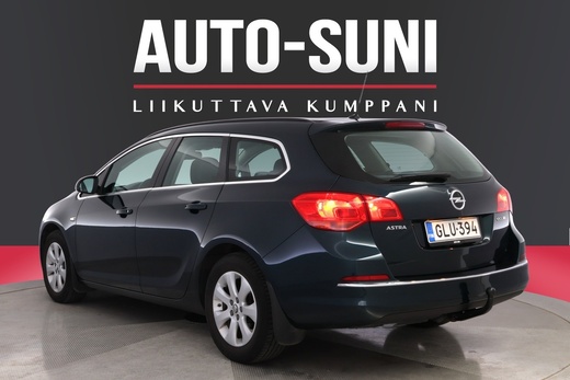 Opel Astra vaihtoauto