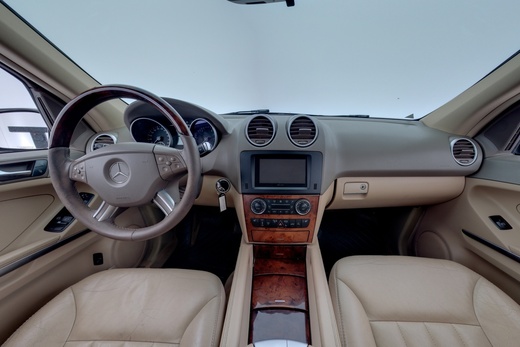 Mercedes-Benz ML vaihtoauto