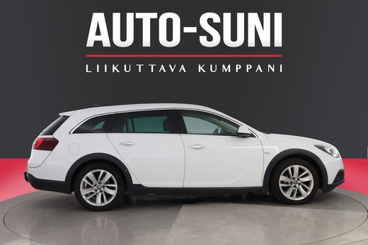 Opel Insignia vaihtoauto