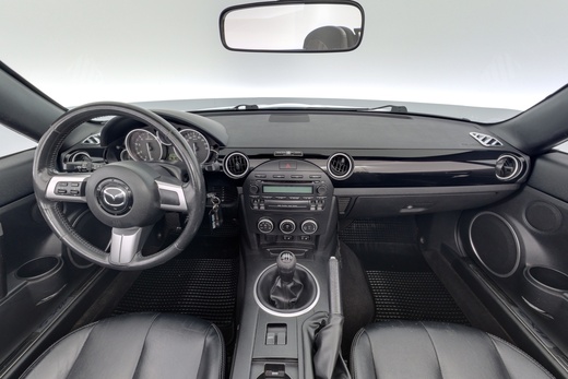 Mazda MX-5 vaihtoauto