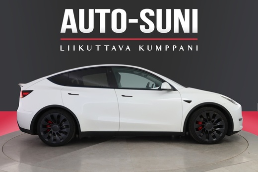 Tesla Model Y vaihtoauto