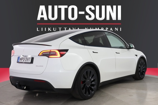 Tesla Model Y vaihtoauto