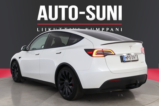 Tesla Model Y vaihtoauto