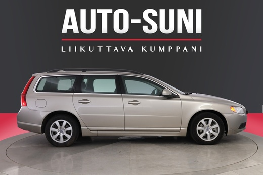 Volvo V70 vaihtoauto