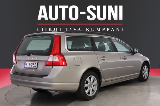 Volvo V70 vaihtoauto