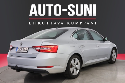 Skoda Superb vaihtoauto