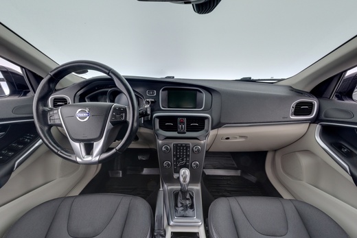 Volvo V40 Cross Country vaihtoauto
