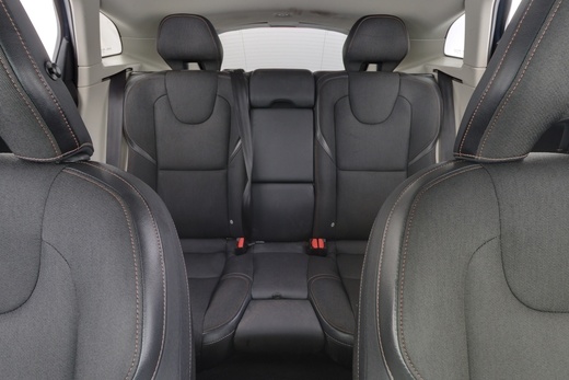 Volvo V40 Cross Country vaihtoauto