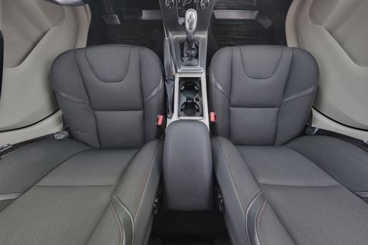 Volvo V40 Cross Country vaihtoauto
