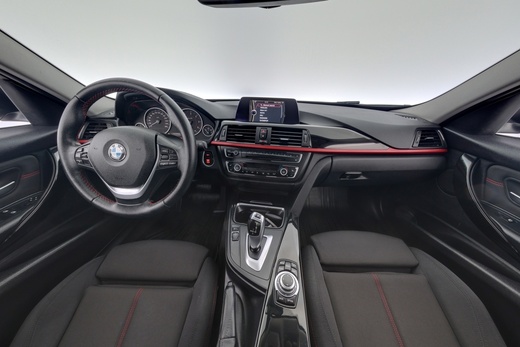 BMW 320 vaihtoauto