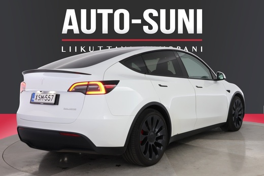 Tesla Model Y vaihtoauto