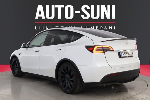 Tesla Model Y vaihtoauto