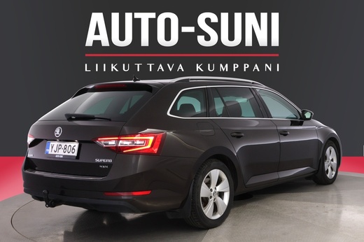 Skoda Superb vaihtoauto