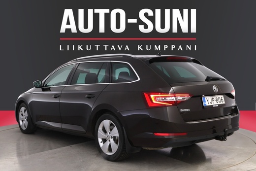 Skoda Superb vaihtoauto