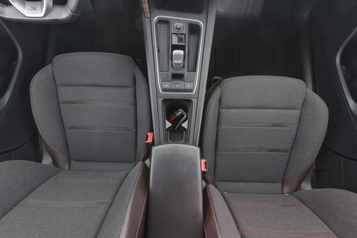 SEAT Leon Sportstourer vaihtoauto