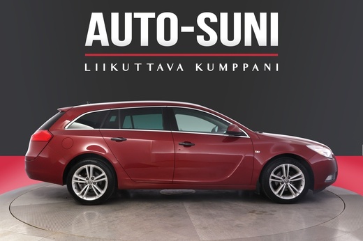 Opel Insignia vaihtoauto