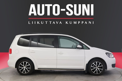 Volkswagen Touran vaihtoauto
