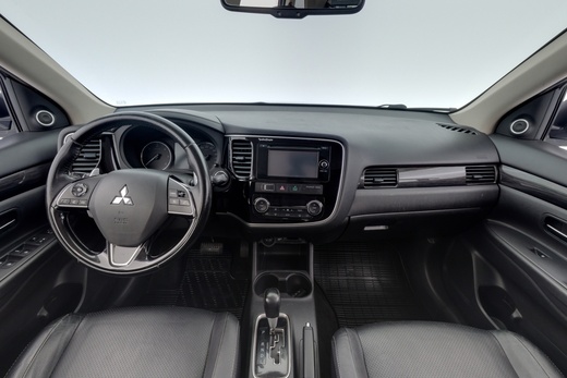 Mitsubishi Outlander vaihtoauto