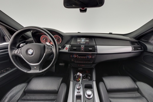 BMW X6 vaihtoauto