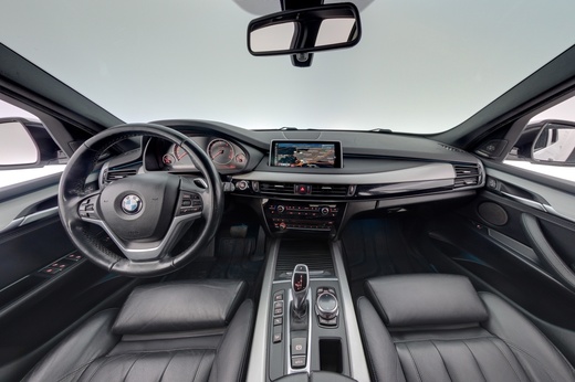 BMW X5 vaihtoauto