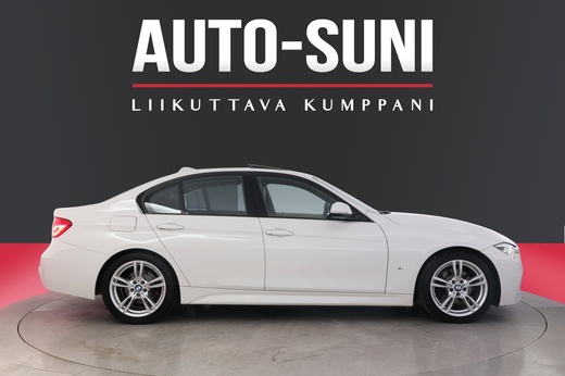 BMW 330 vaihtoauto