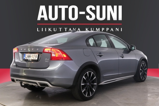 Volvo S60 Cross Country vaihtoauto